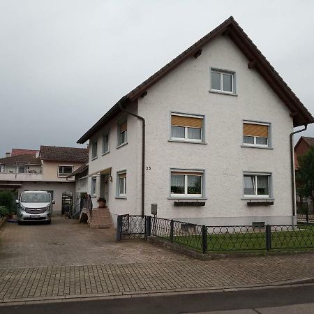 Villa Kunterbunt 카펠그라펜하우젠 외부 사진